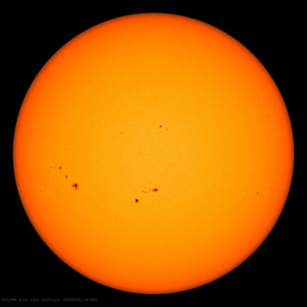 Die Sonne im sichtbaren Licht - NASA SDO HMI