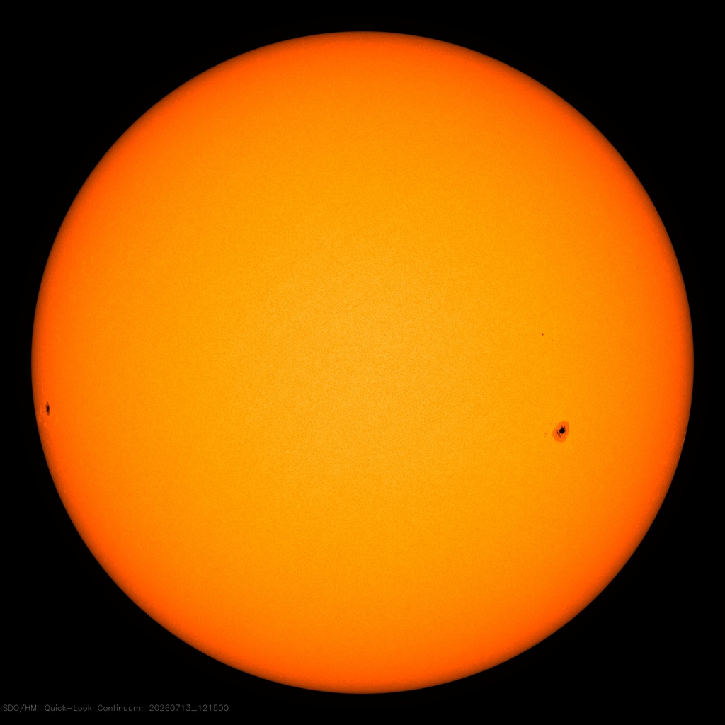 Die Sonne im sichtbaren Licht - NASA SDO HMI